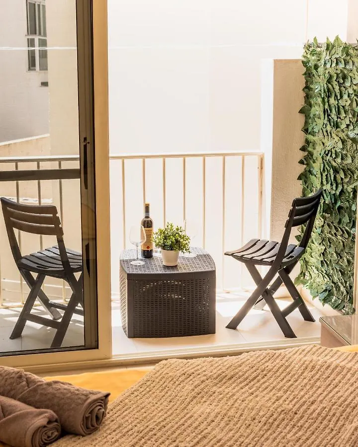 Modern Comfort - 2Br Apartment Center Of St Julians & Paceville Saint Julian's