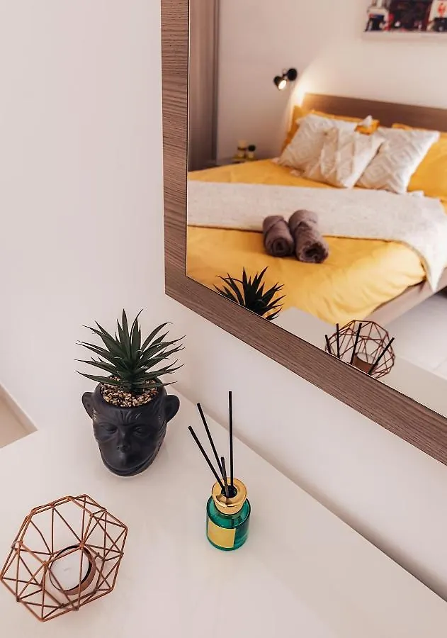 Modern Comfort - 2Br Apartment Center Of St Julians & Paceville Saint Julian's