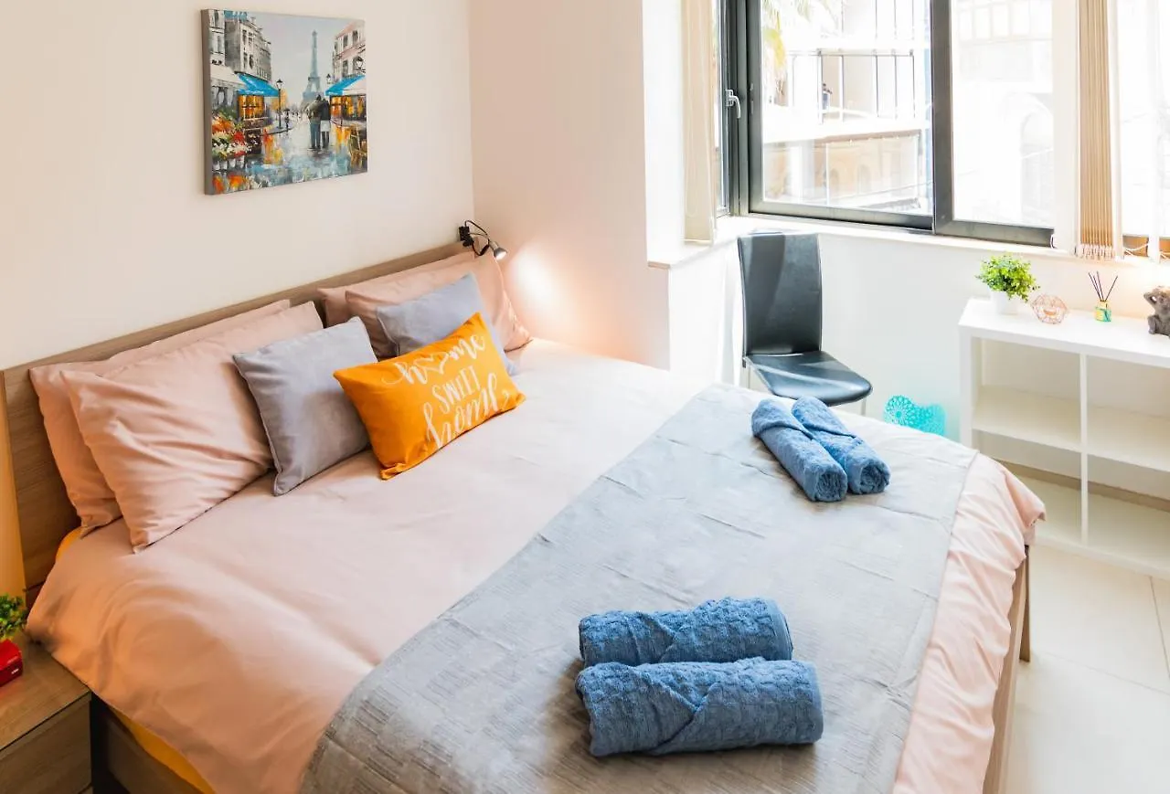 Modern Comfort - 2Br Apartment Center Of St Julians & Paceville San Giuliano